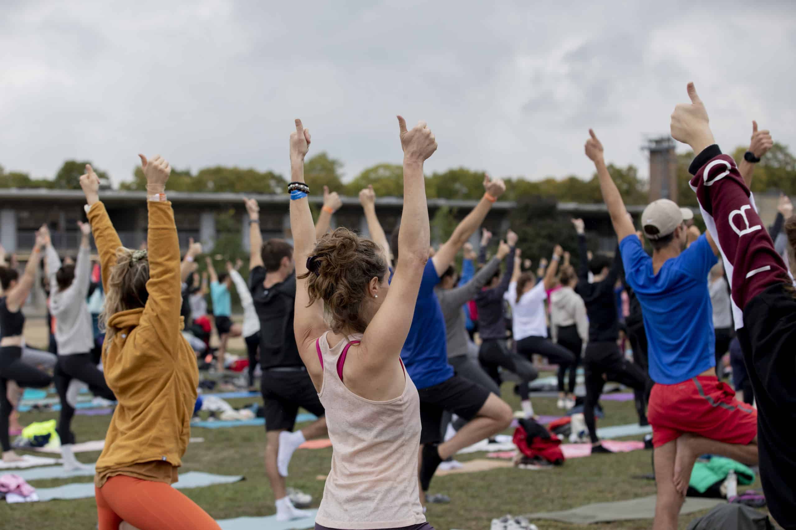 professeur de yoga